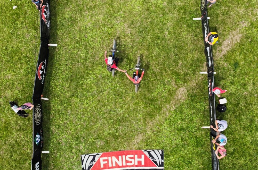 86d073f4-a237_255_0 86d073f4-a237_255_0